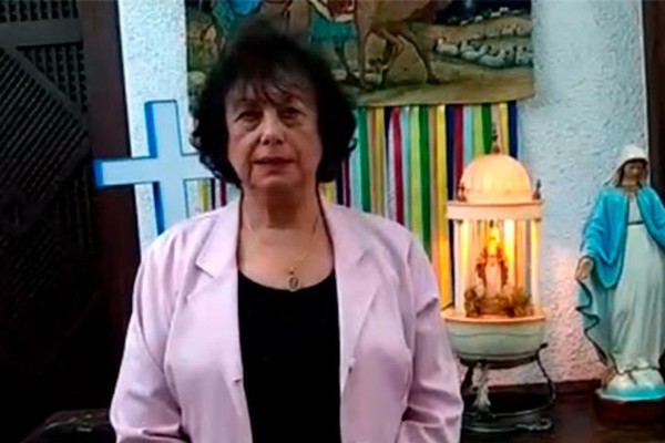 Após 28 anos de vida pública, vereadora Edmê Avelar grava vídeo em clima de adeus à política