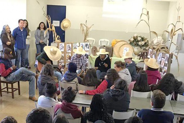 Escola Agrícola comemora 30 anos em Patos de Minas com manhã cultural e várias atividades 