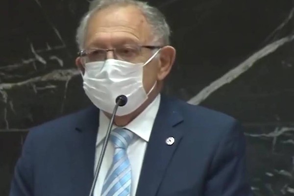 Dr. Hely tenta sensibilizar deputados, mas plenário mantêm vetos do governador permitindo instalação de OSs
