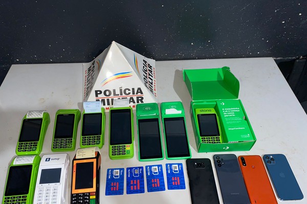 Quadrilha é presa em Patos de Minas trocando máquinas de cartões em comércios e postos