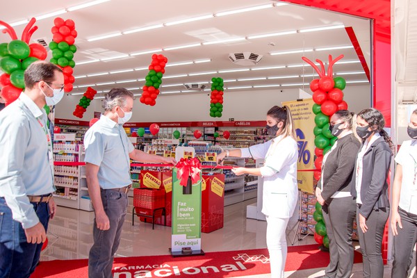 Farmácia Nacional inaugura sua 6ª loja em Patos de Minas