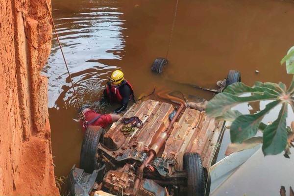 Motorista de Patos de Minas morre ao cair de ponte no município de Brasilândia de Minas