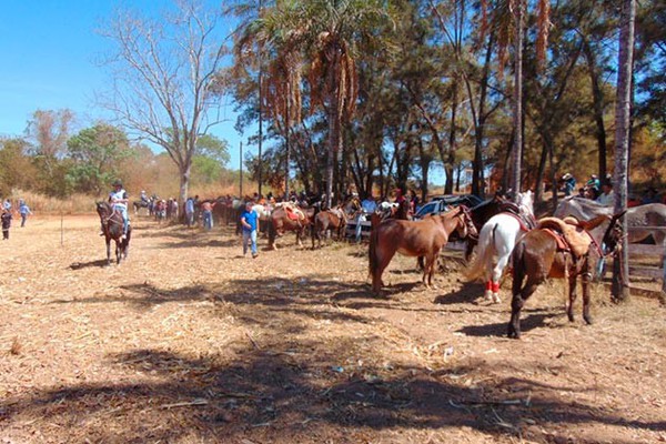 Conselho Comunitário de Alagoas promove Cavalgada, bingo e leilão neste domingo