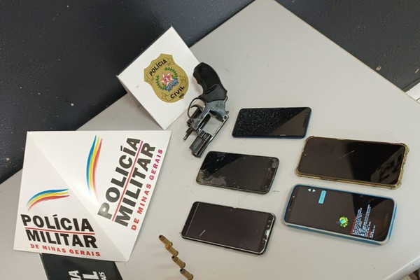 PC e PM prendem homem com arma de fogo, munições e 5 celulares em Patos de Minas