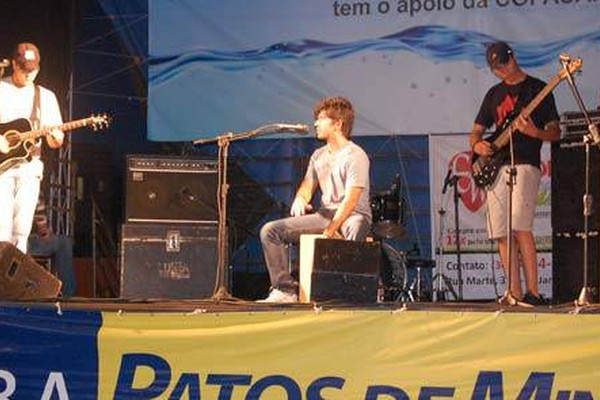 Músicos de Patos de Minas agradam jurados e animam público no I FERMAP 