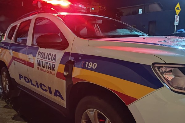 Homem invade residência, furta carretinha e bicicletas, mas acaba preso, no São José Operário