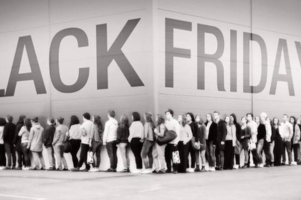 Consumidor deve ter cuidado para não transformar os descontos da Black Friday em prejuízo