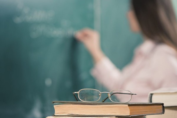 Governo Federal oficializa reajuste de 33,23% para professores