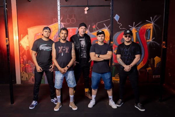 Rock Nacional sobrevive! Banda Dino Patense lançou neste domingo a canção "Ser Feliz em mim"