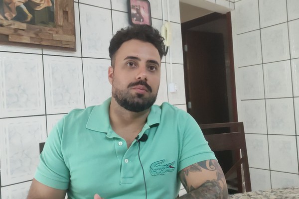 Educador Físico protocola denúncia contra o vereador Vitor Porto na Câmara Municipal