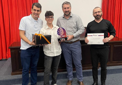 Unipam e Fepam entregam “Prêmio José Muriel Cardoso” aos melhores do Vestibular 2024