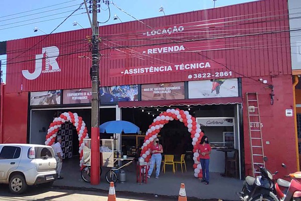 Sucesso em Patos de Minas, JR Ferramentas inaugura nova loja e apresenta inovações e tecnologias