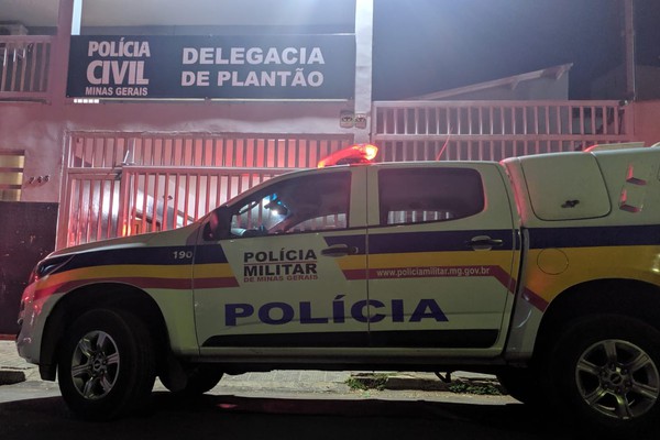 Após desentendimento em fila para pagar comanda, homem inicia briga e acaba esfaqueado em Rio Paranaíba