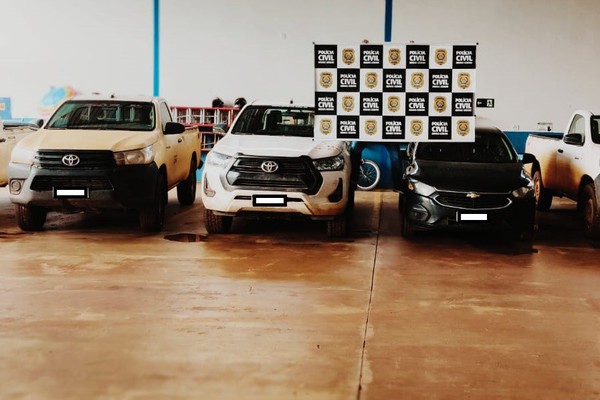 PC apreende 5 caminhonetes de luxo e um carro avaliados em R$1,2 mi em Paracatu