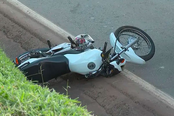 Motociclista atingida por carro receberá R$ 15 mil por danos morais e estéticos em MG