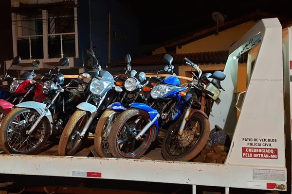 PM coíbe direção perigosa e perturbação do sossego em São Gotardo e apreende 7 motocicletas