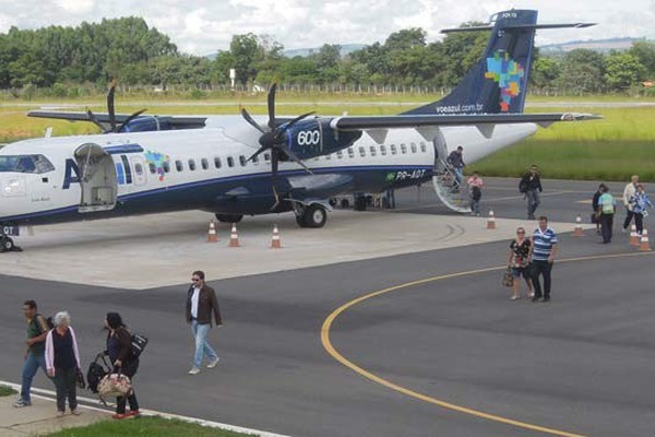 Azul muda aeronaves e aumenta de 27 para 210 assentos semanais em Patos de Minas