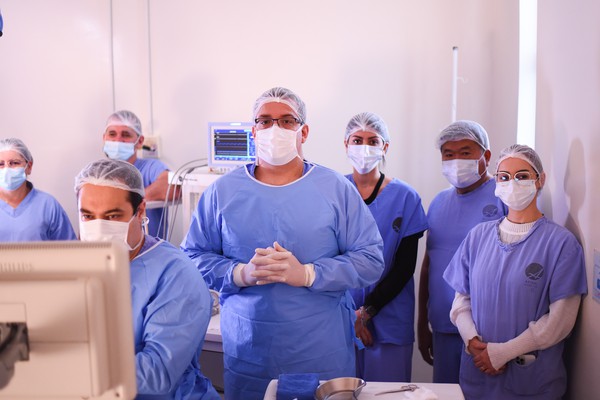 Médico realiza procedimento inovador de ablação de nódulo tireoidiano em Patos de Minas