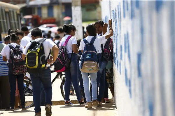 Pisa: Brasil mantém estabilidade em matemática, leitura e ciências