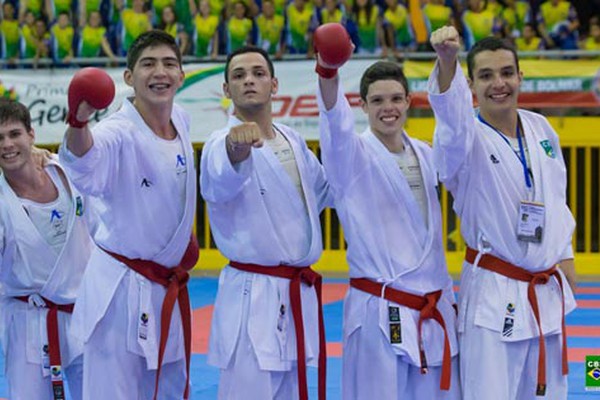 Com atleta de Patos de Minas, equipe brasileira vence campeonato sulamericano de Karatê