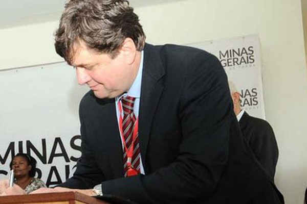 Secretário de Governo vai anunciar repasse de recursos em visita a Patos de Minas
