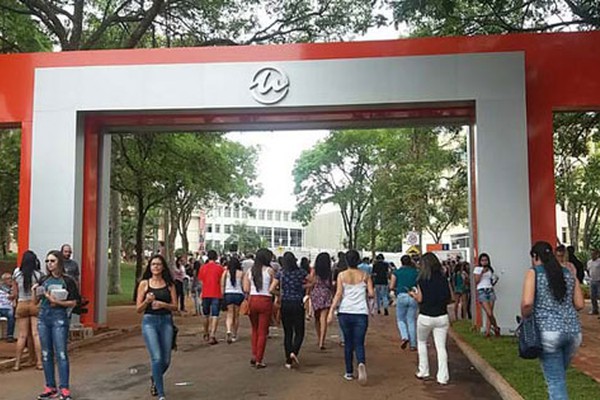 Seis mil estudantes farão as provas do ENEM em Patos de Minas neste domingo