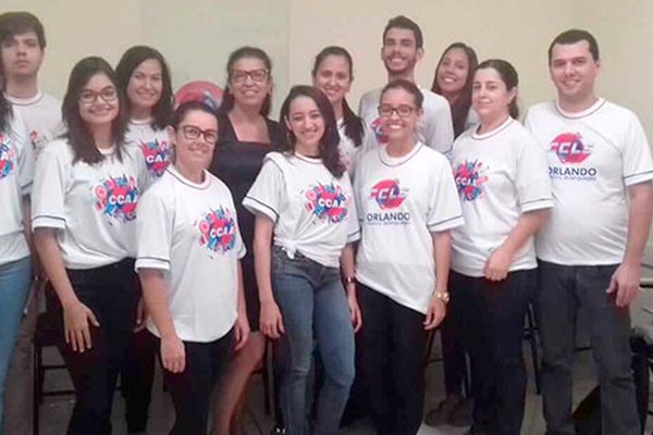 Escola de Idiomas em Patos de Minas lança promoções imperdíveis para o 2º semestre