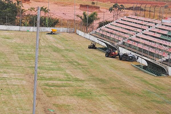 Mamoré contrata empresa especializada para revitalizar gramado do Estádio Bernardo Rubinger