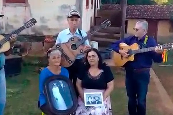 Aragão em festa; família presta homenagem à matriarca 19 anos após sua morte