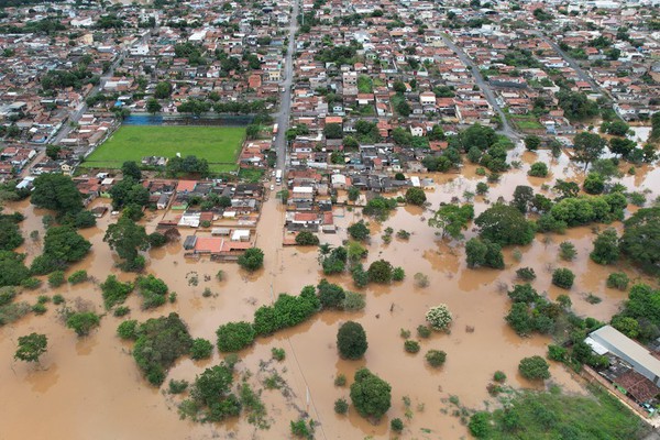 Liberação de benefício de R$ 1.200,00 para os afetados pelas chuvas ainda depende de aprovação na Câmara