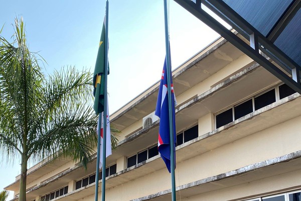 Sessão Cívica com hasteamento de bandeiras marca o Dia da Independência em Patos de Minas
