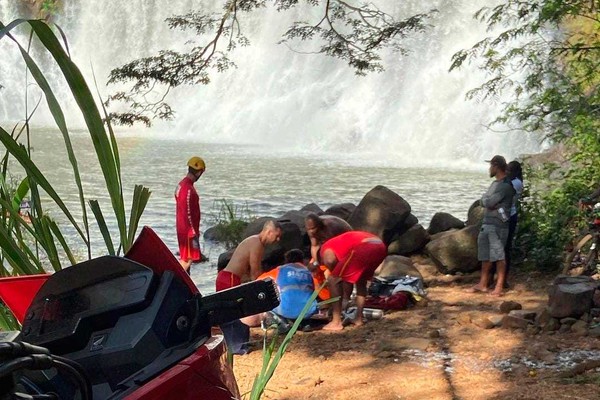 Morador de Lagoa Formosa morre afogado em cachoeira enquanto se divertia com amigos